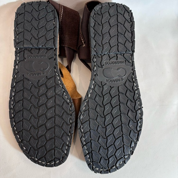 Handcrafted Brown Leather Women’s Sandals - Picture 10 of 10